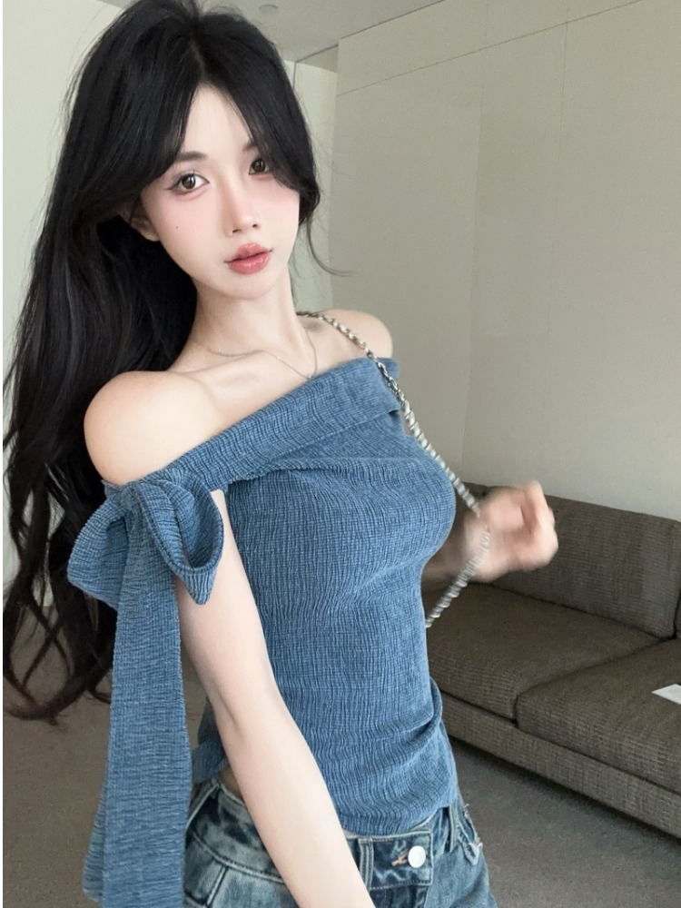 Kaos Wanita Lengan Pendek Satu - T Shirt Tight Fit ulasan dan harga